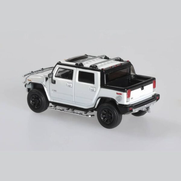 Lulu Model 2008 Hummer H2 White